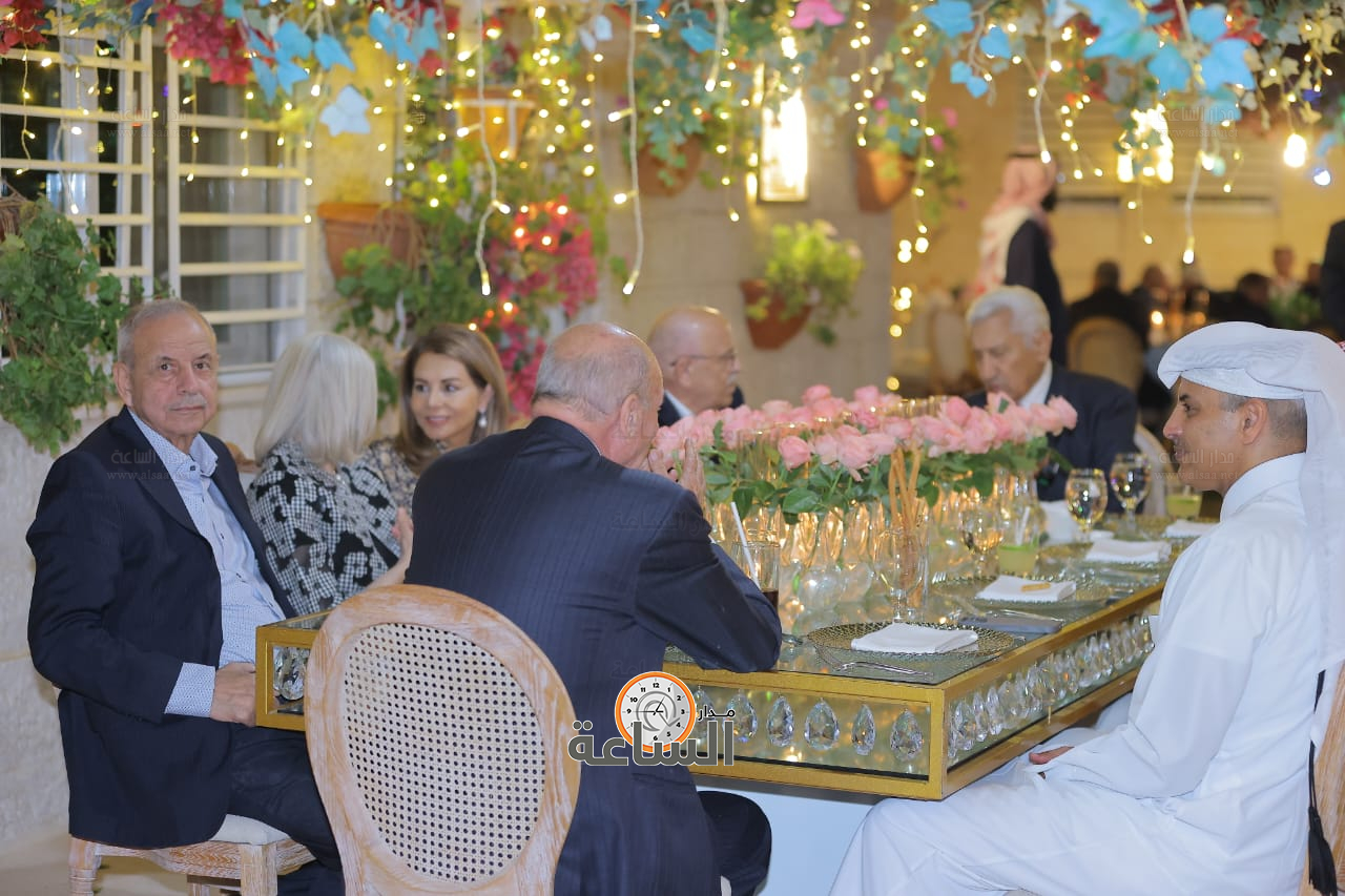 Madar Al-Saa Images 0.7956939644748078