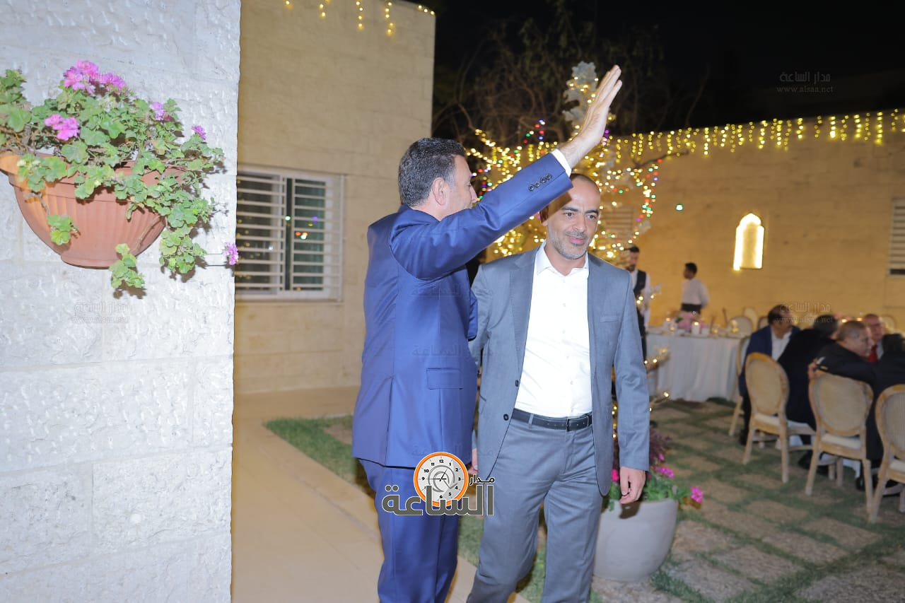 Madar Al-Saa Images 0.7644657469291302