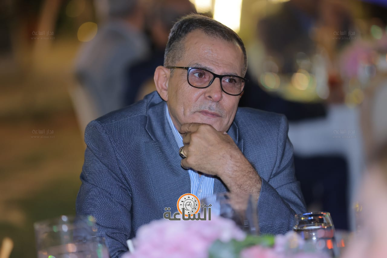 Madar Al-Saa Images 0.24502101047722824