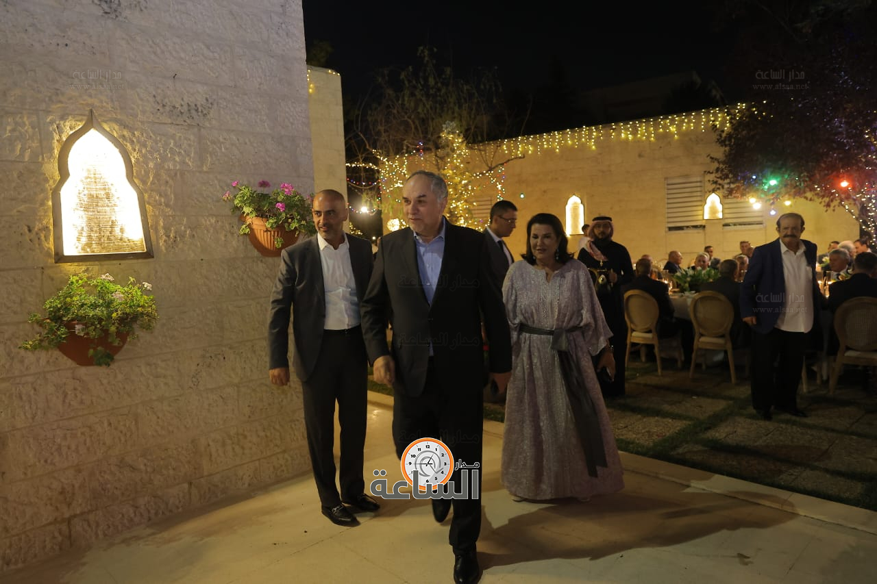 Madar Al-Saa Images 0.014291421430793094