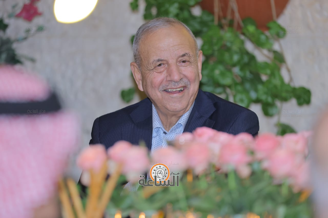 Madar Al-Saa Images 0.9648928482228474