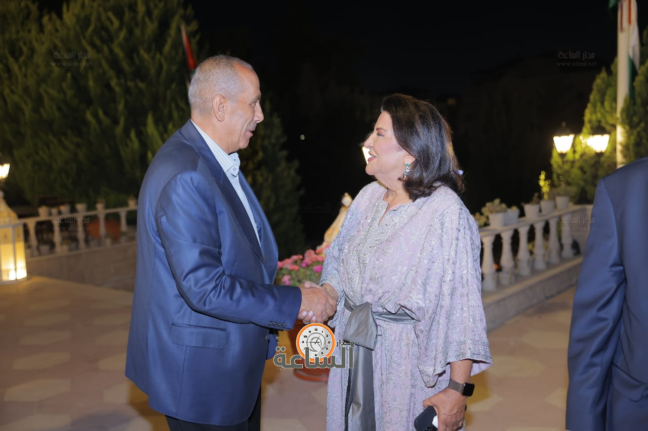 Madar Al-Saa Images 0.0778819222678454