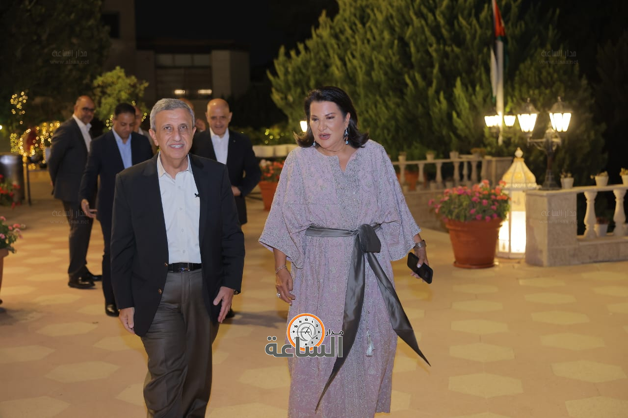 Madar Al-Saa Images 0.743839887713538