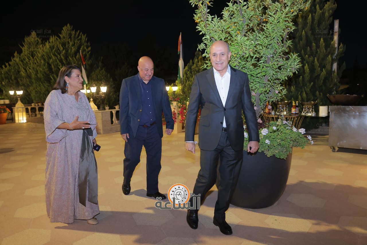 Madar Al-Saa Images 0.4093374583427738