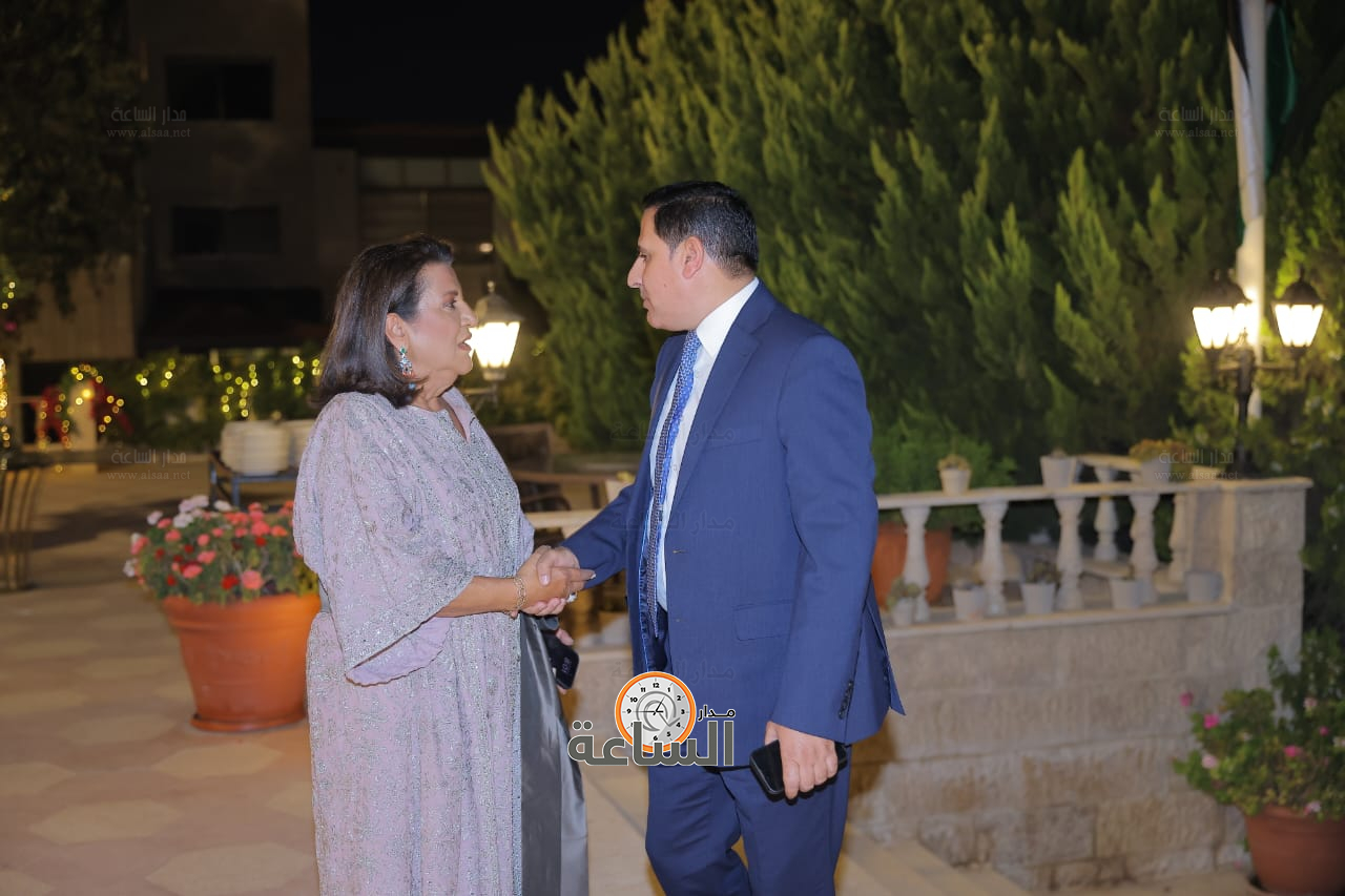 Madar Al-Saa Images 0.15800643800237202