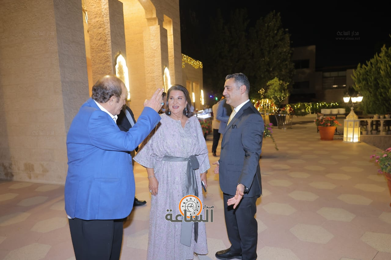 Madar Al-Saa Images 0.6340175722036917