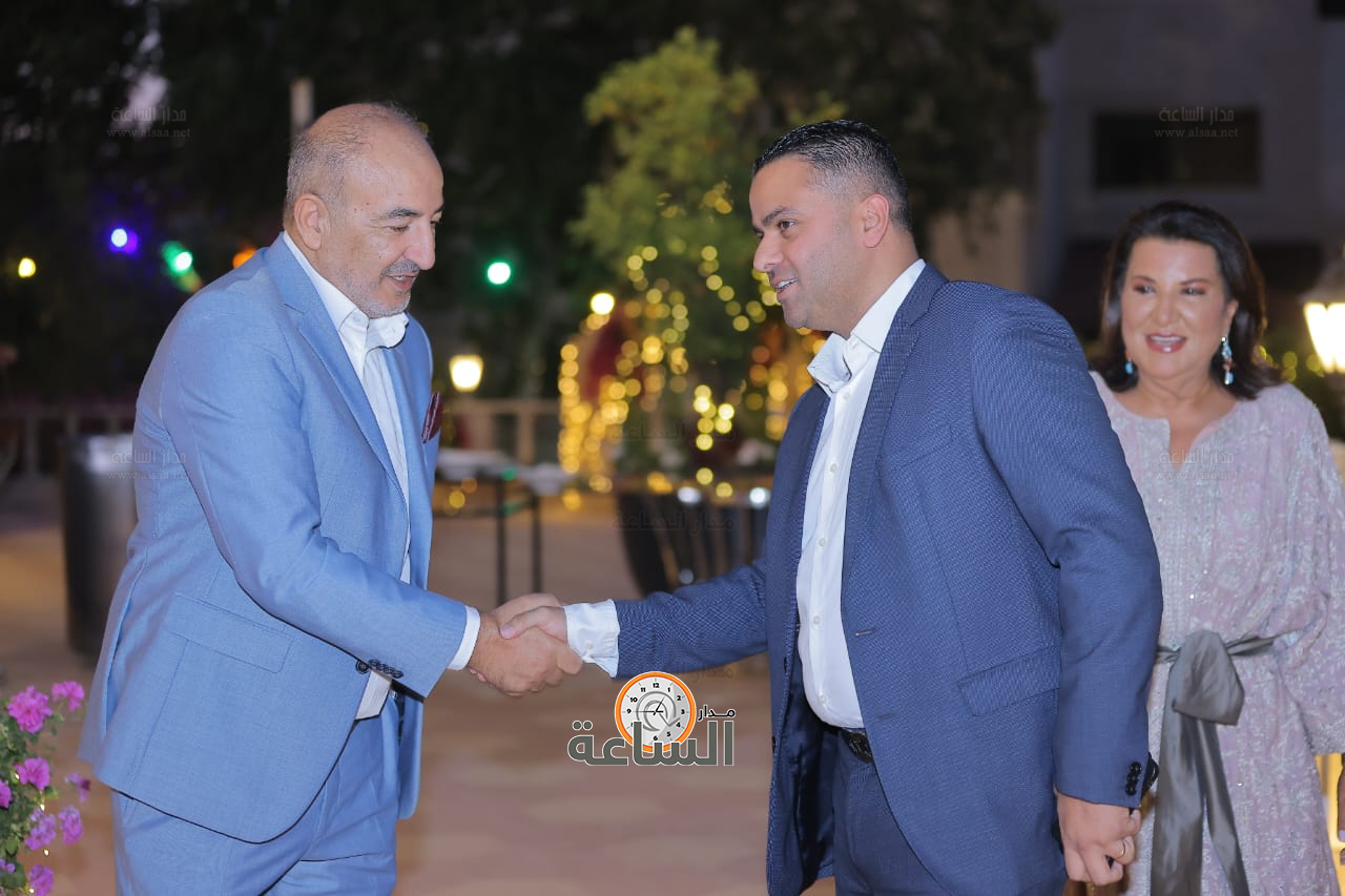 Madar Al-Saa Images 0.13012059334950754