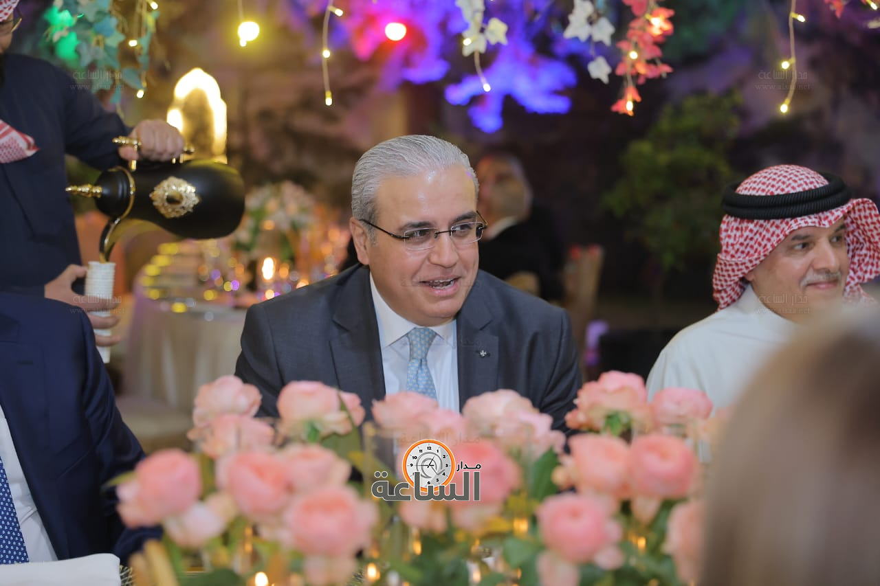 Madar Al-Saa Images 0.9672891255249726