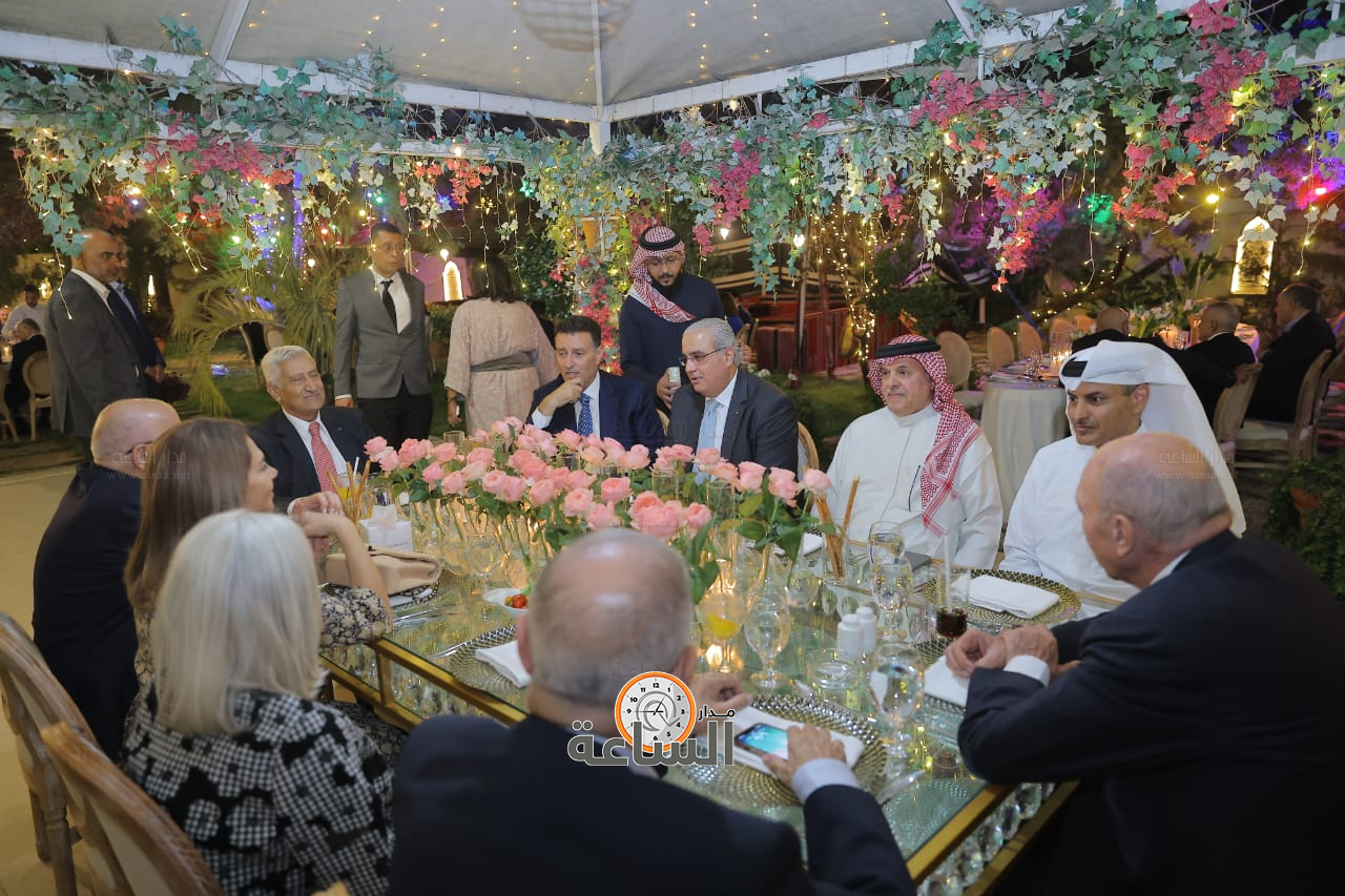 Madar Al-Saa Images 0.46329490598083733