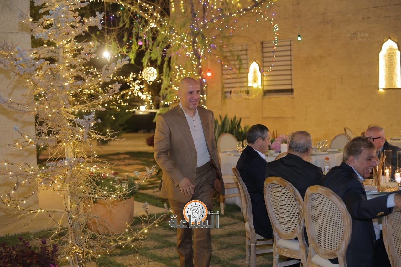 Madar Al-Saa Images 0.32222201264826