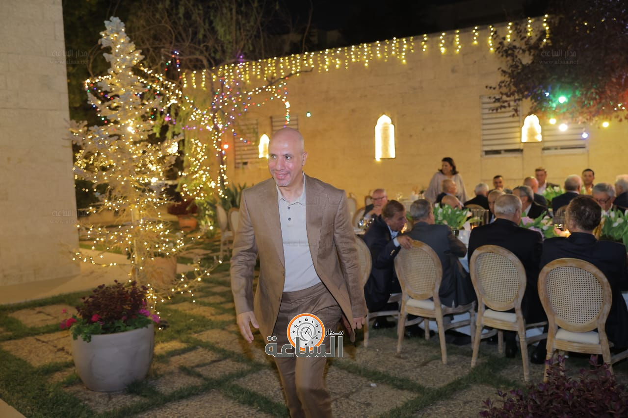 Madar Al-Saa Images 0.2768174497427033