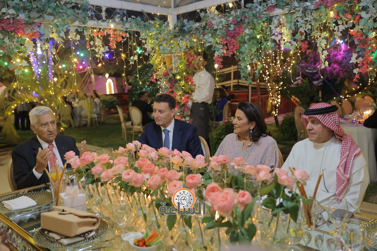 Madar Al-Saa Images 0.20575663978594916