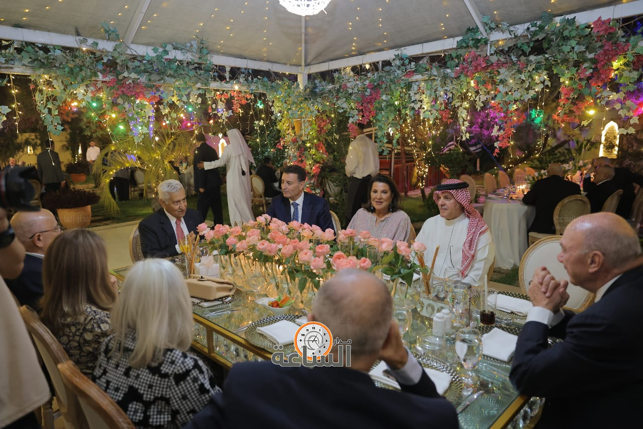 Madar Al-Saa Images 0.8364676160315648