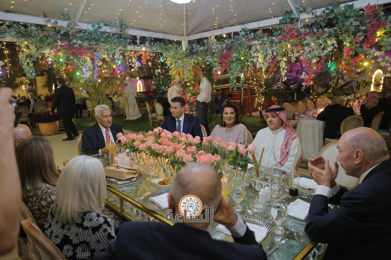 Madar Al-Saa Images 0.9365646365602788