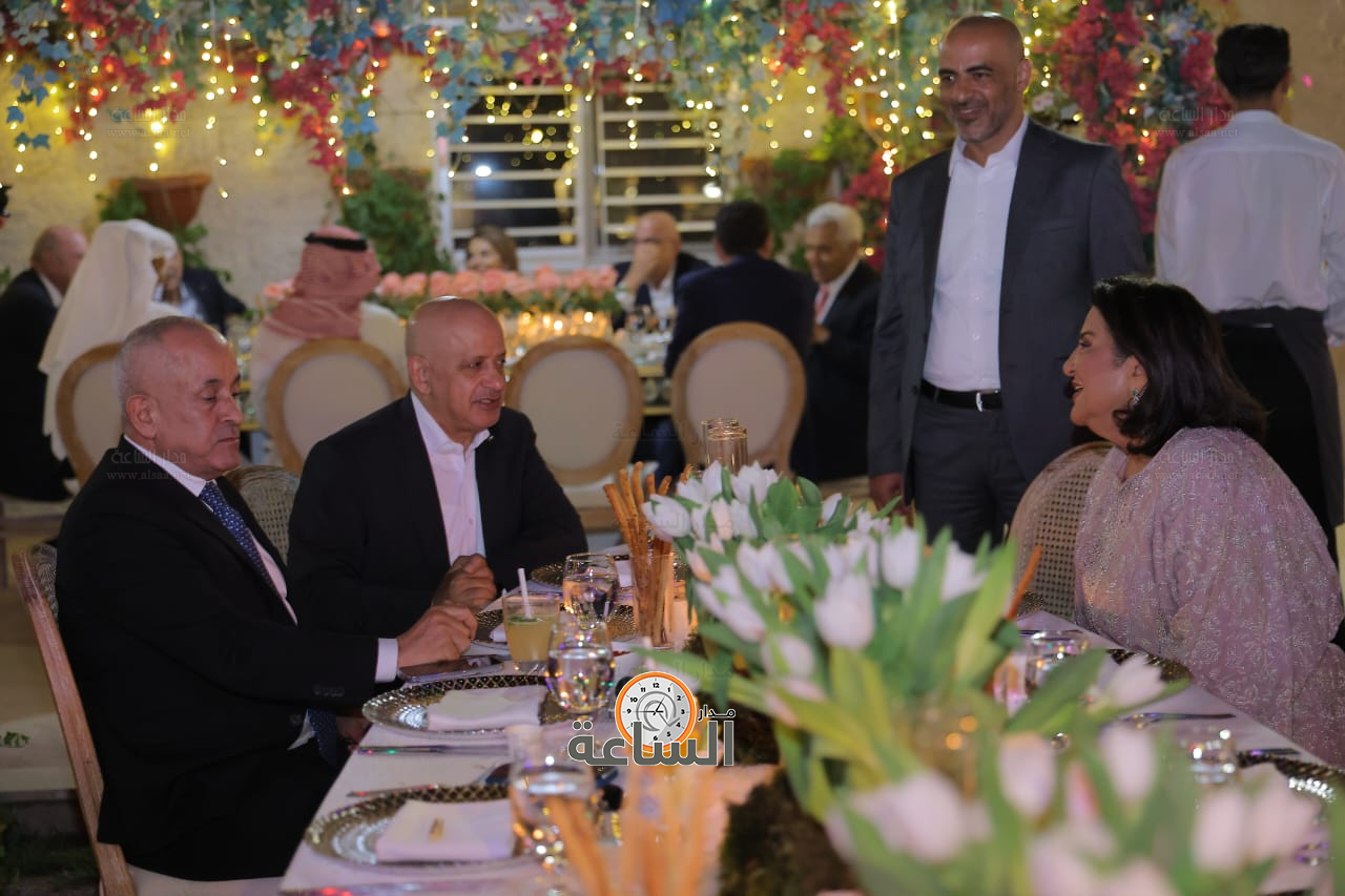 Madar Al-Saa Images 0.2462077830587025