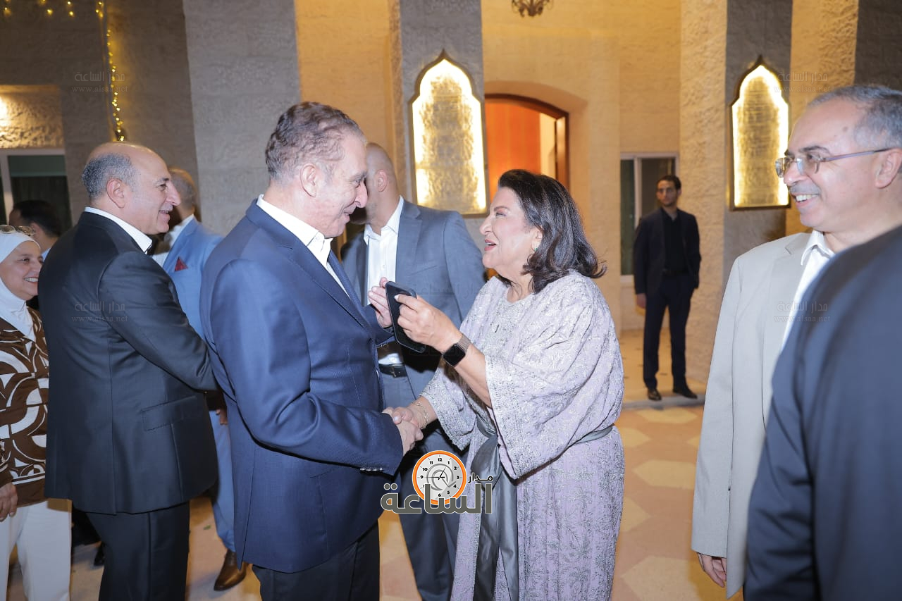 Madar Al-Saa Images 0.4460643464466483