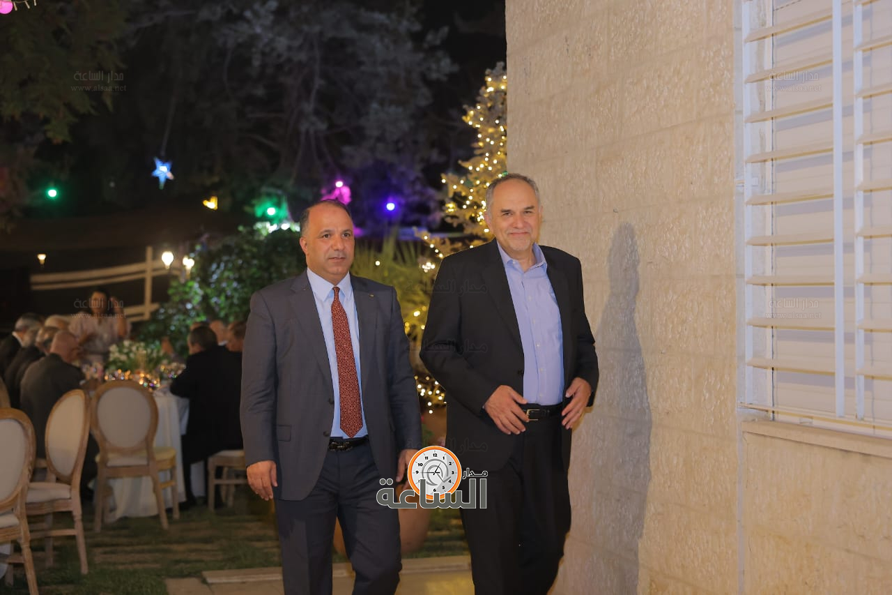 Madar Al-Saa Images 0.019268412570295212