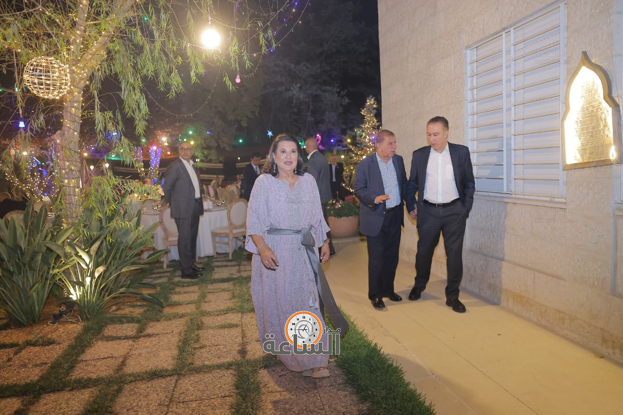 Madar Al-Saa Images 0.9151193785490812