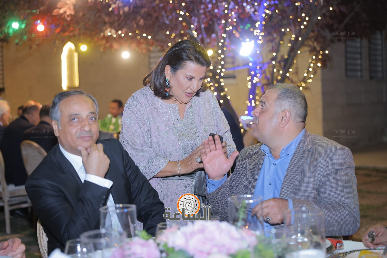 Madar Al-Saa Images 0.7093018895670451