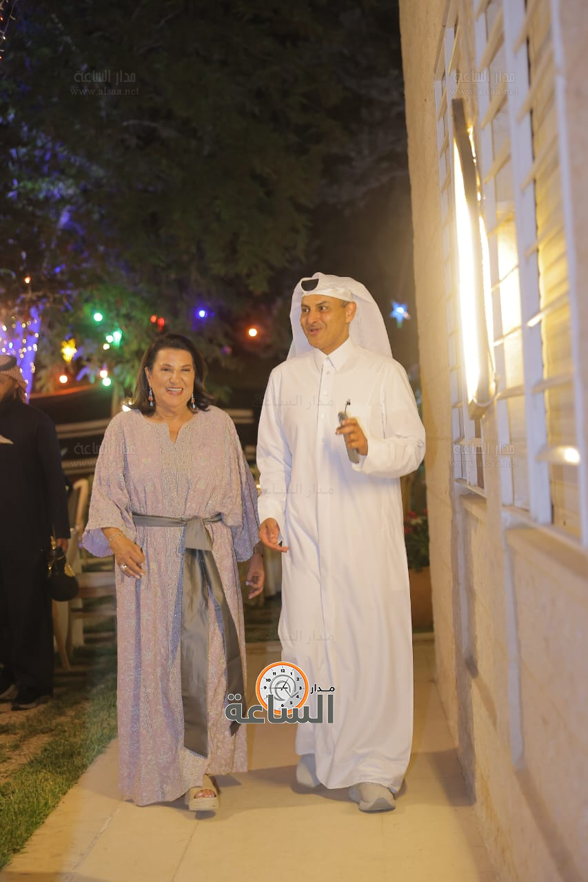 Madar Al-Saa Images 0.4572402884180615