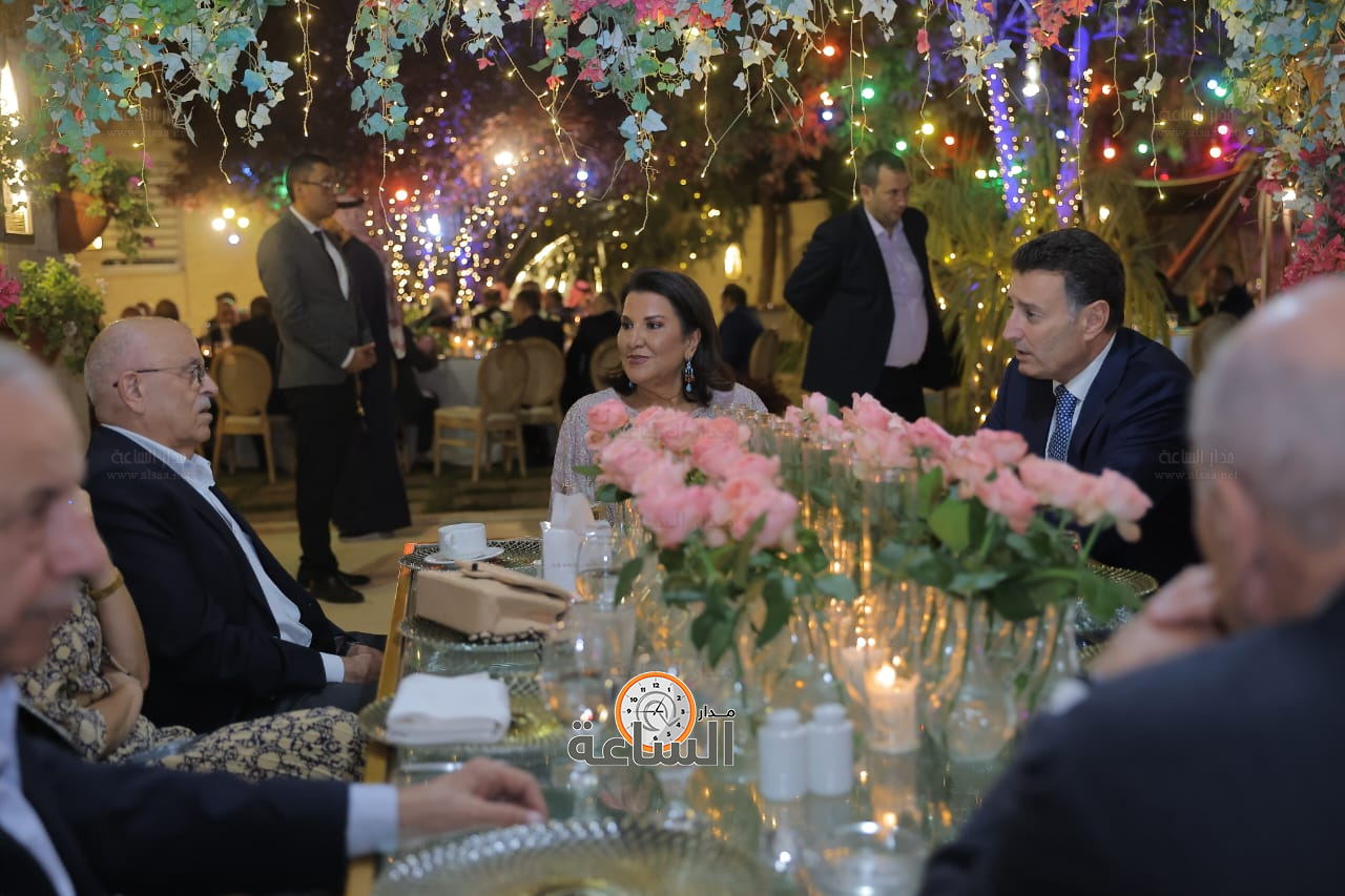 Madar Al-Saa Images 0.7046887975902335