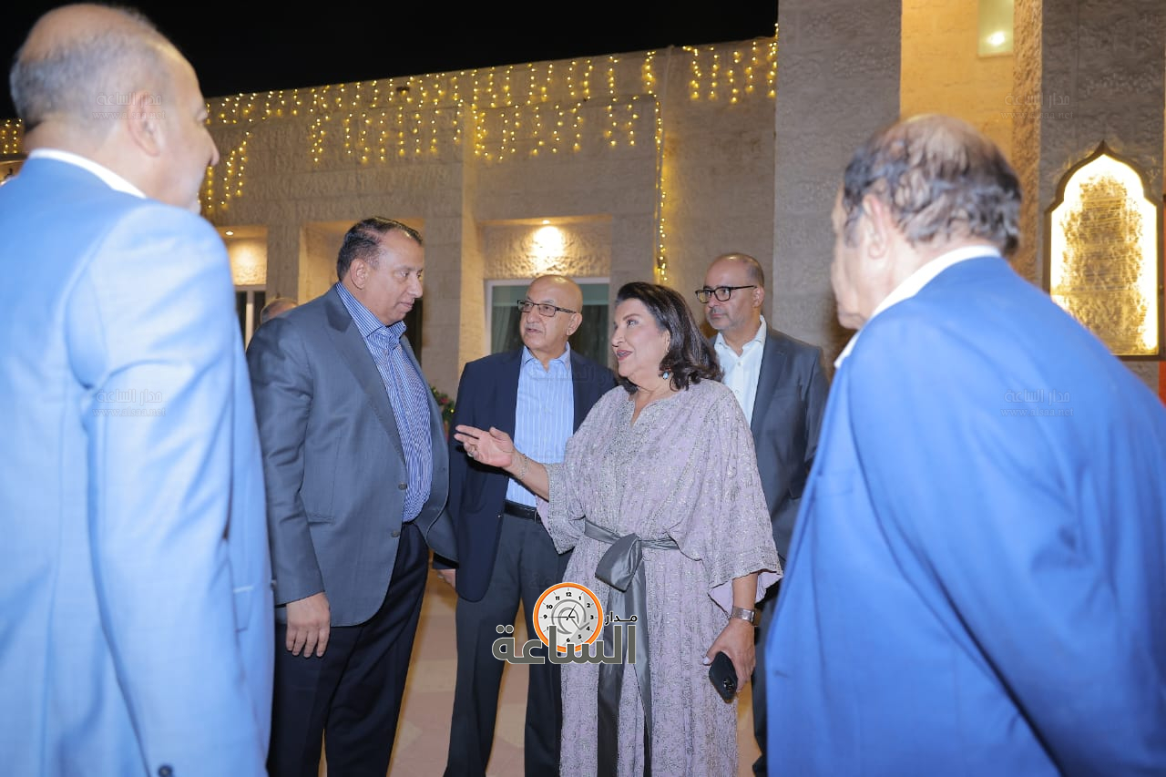 Madar Al-Saa Images 0.8120247469156943