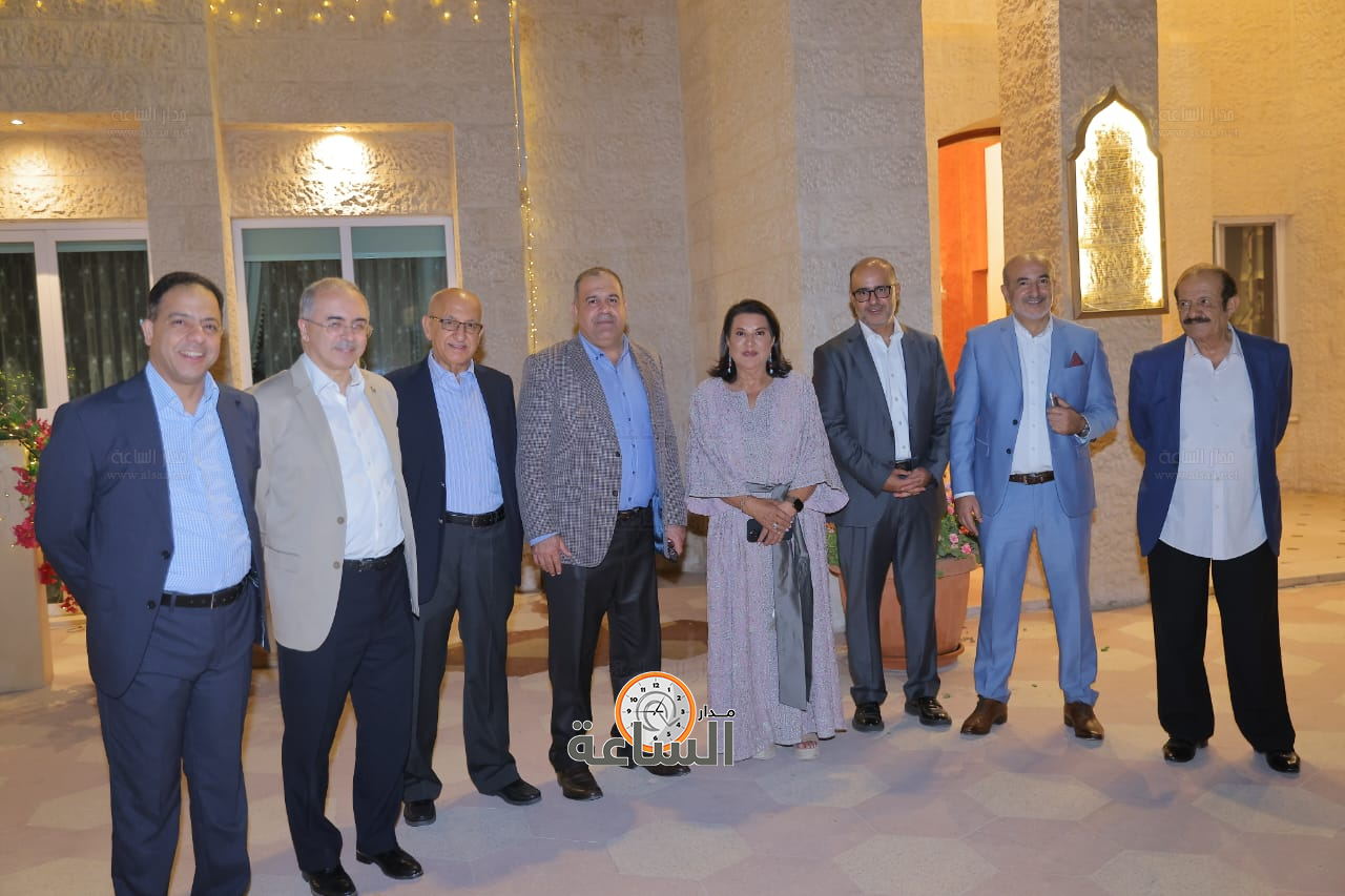 Madar Al-Saa Images 0.656104411887036