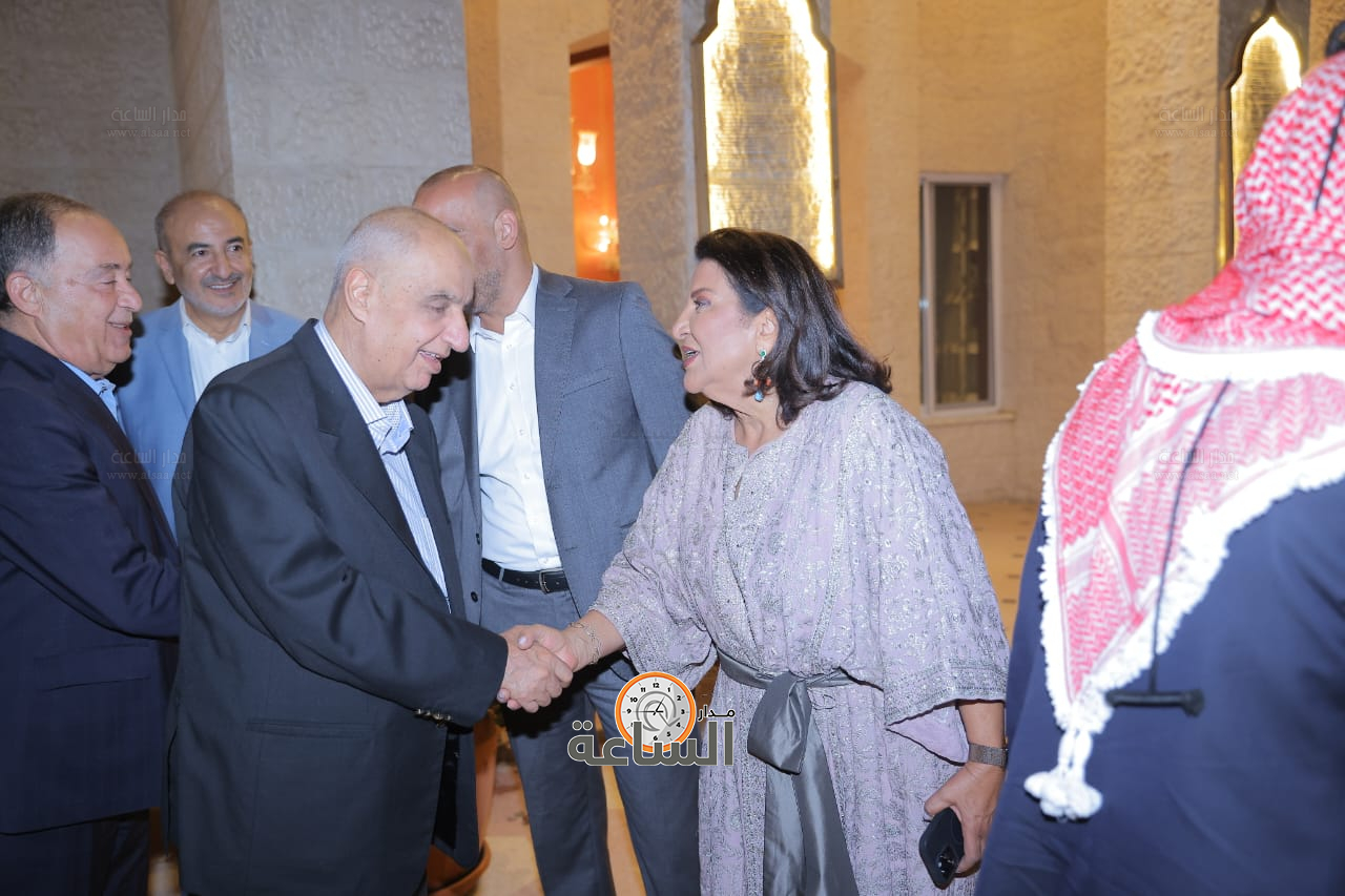 Madar Al-Saa Images 0.9508757843762276