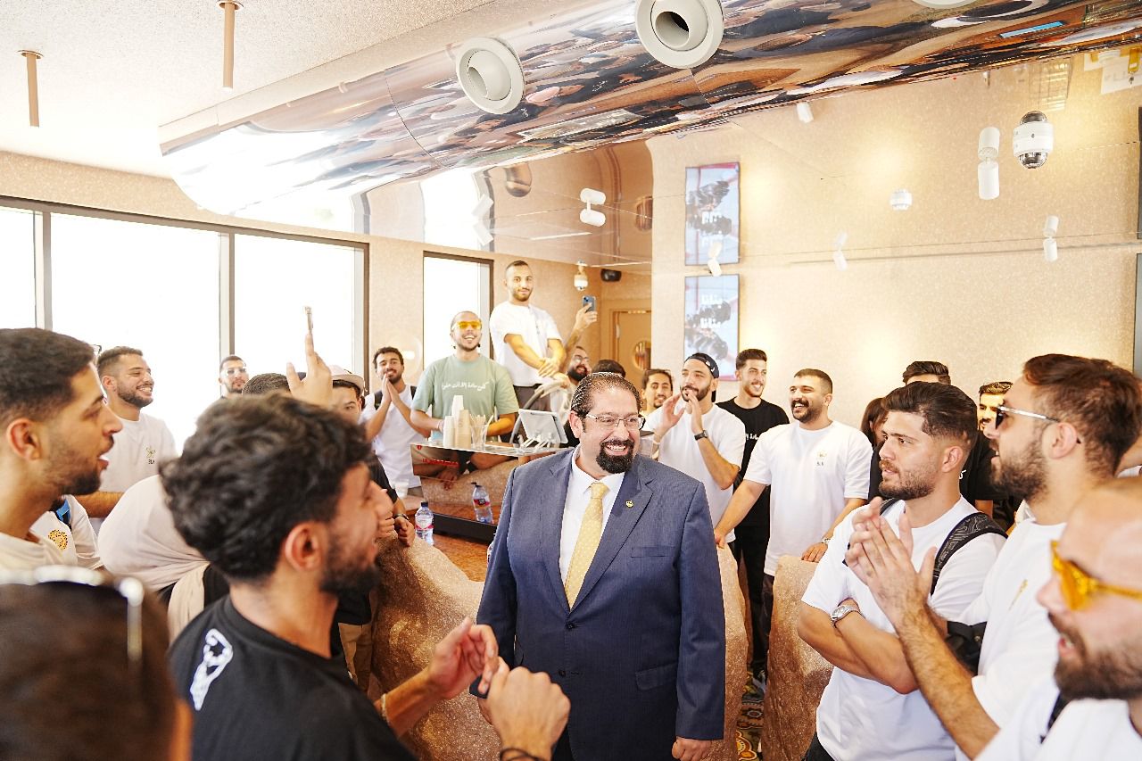 Madar Al-Saa Images 0.9179089183381642