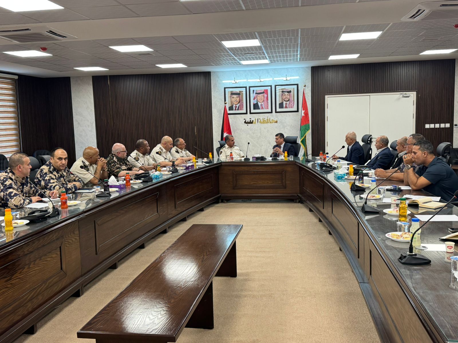 Madar Al-Saa Images 0.3112339432453216