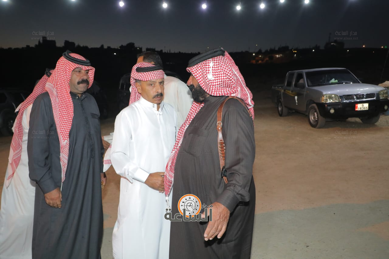 Madar Al-Saa Images 0.46673323283504