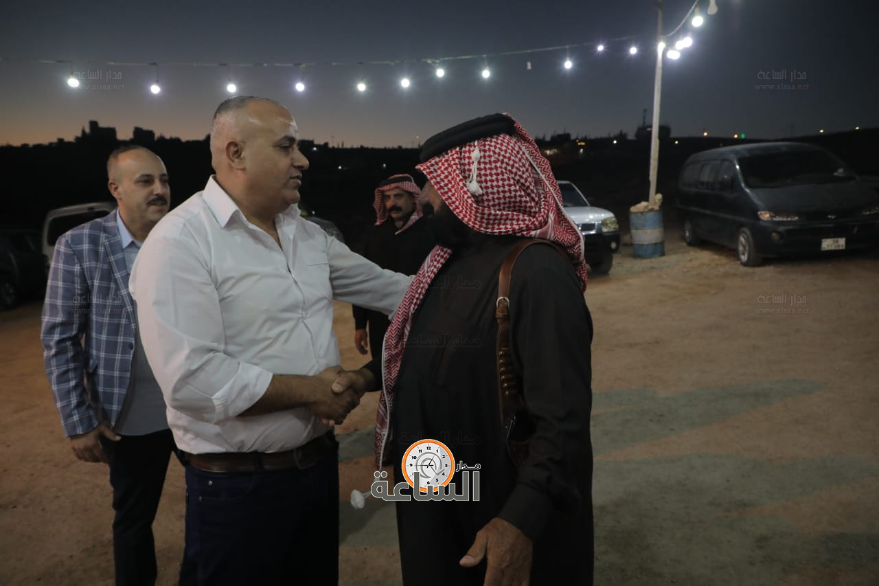 Madar Al-Saa Images 0.7857469208228861