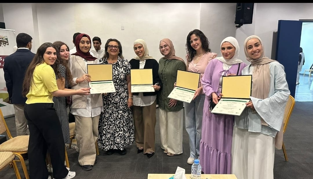 Madar Al-Saa Images 0.5083581110364299