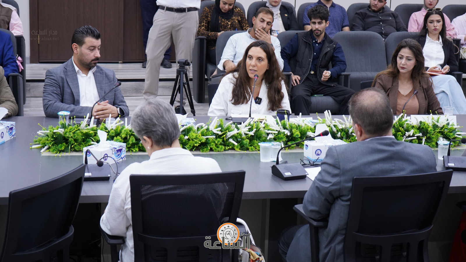 Madar Al-Saa Images 0.8768108169596714