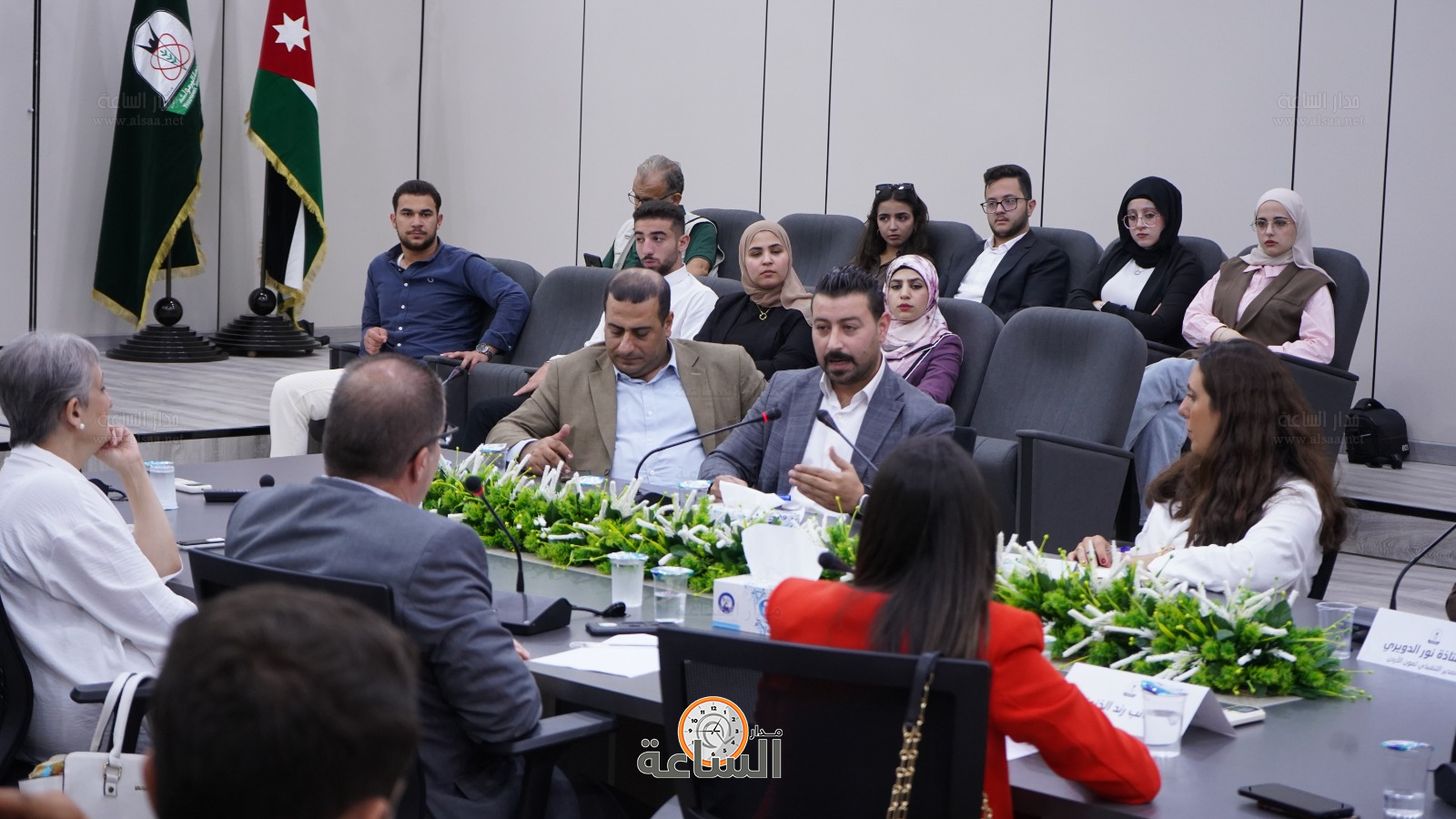 Madar Al-Saa Images 0.30604920591132634