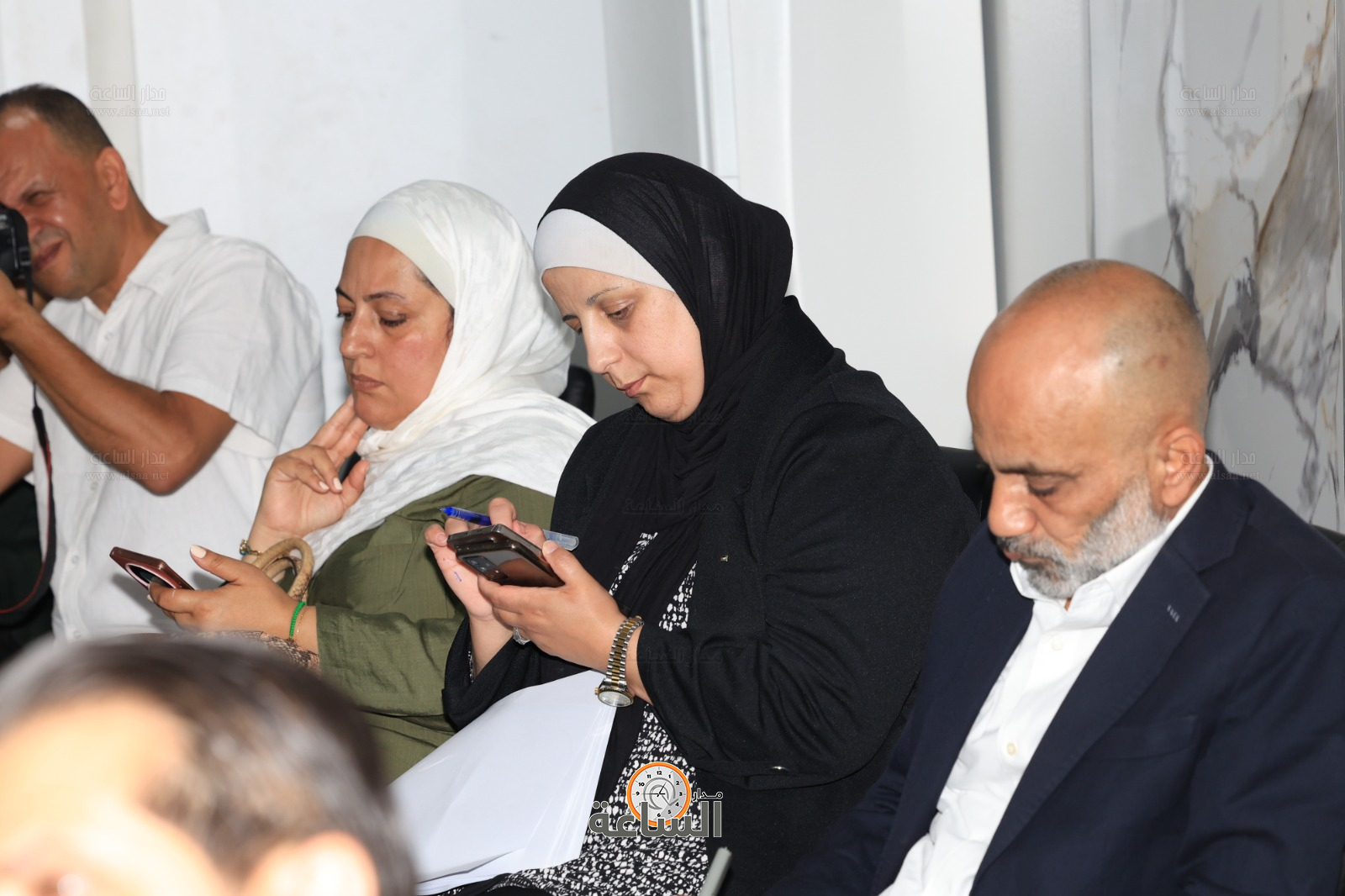 Madar Al-Saa Images 0.20608419724413518