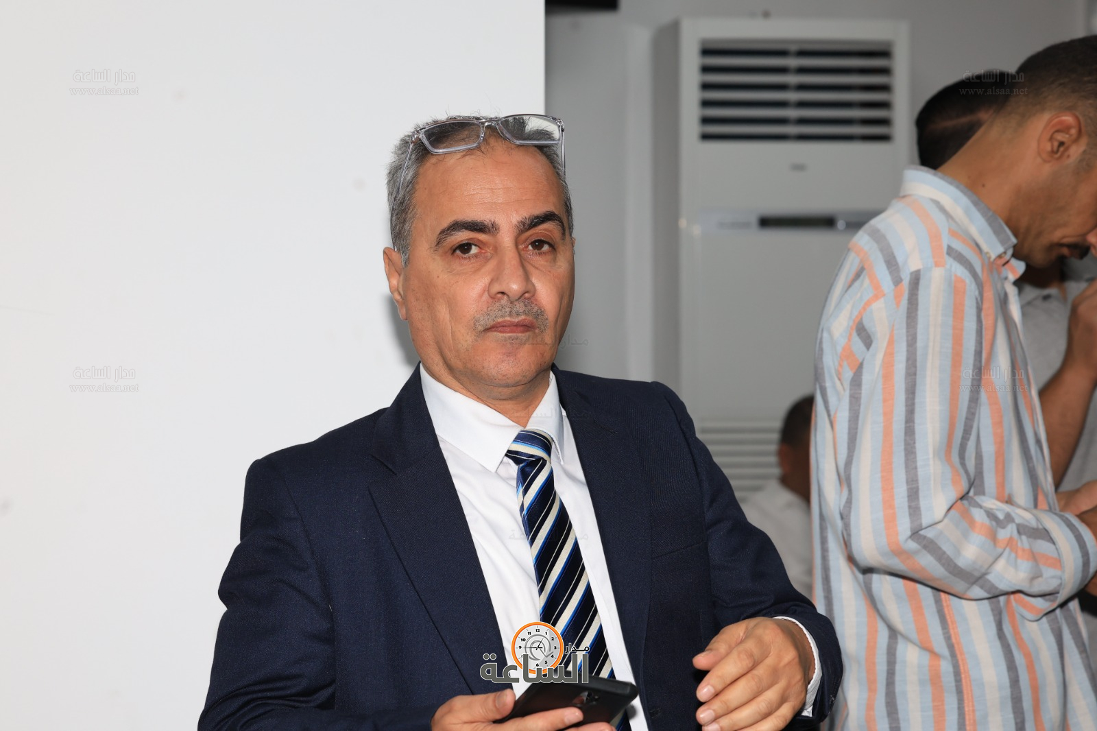 Madar Al-Saa Images 0.018197755390409798