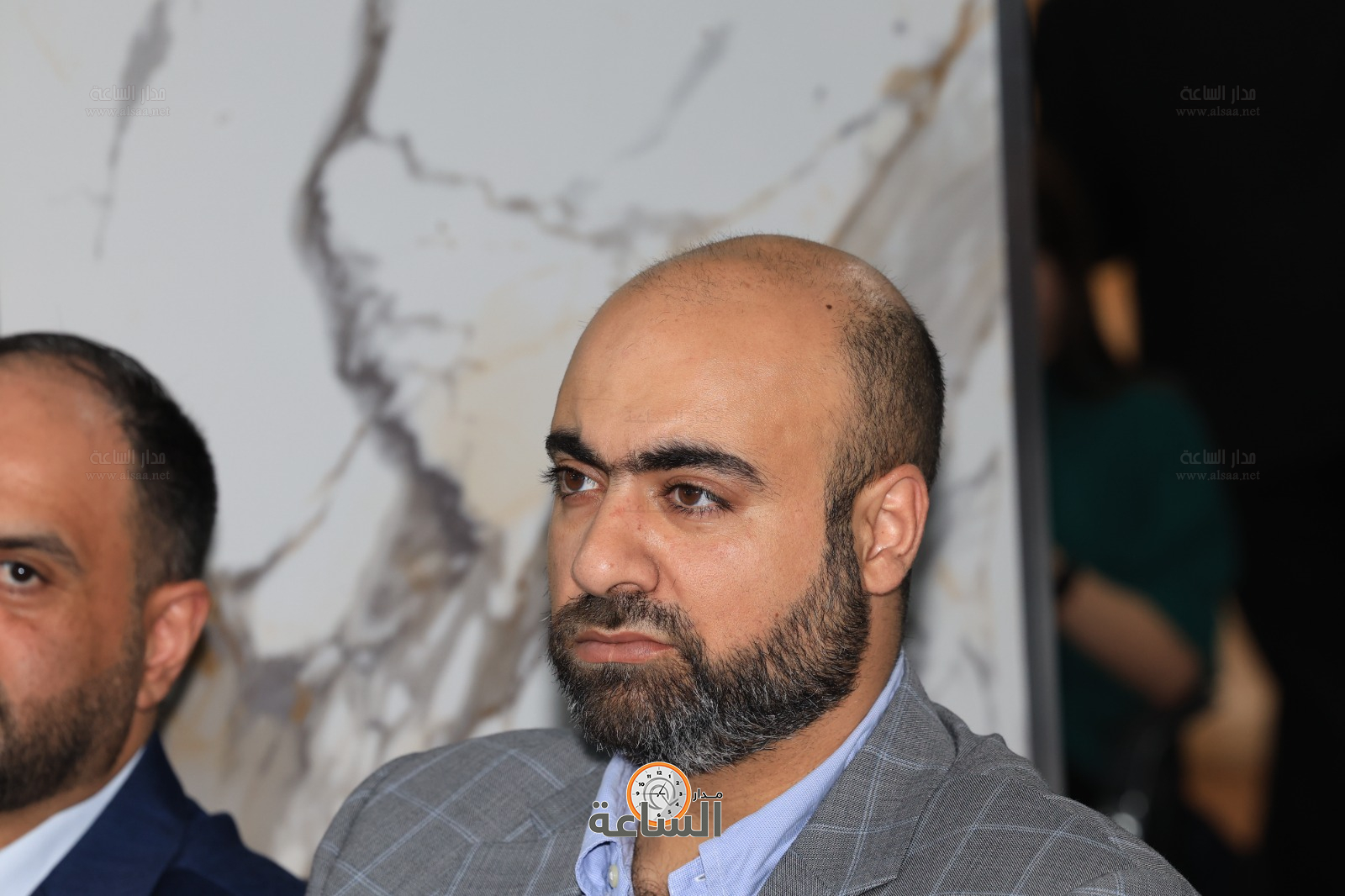 Madar Al-Saa Images 0.05737488104432653