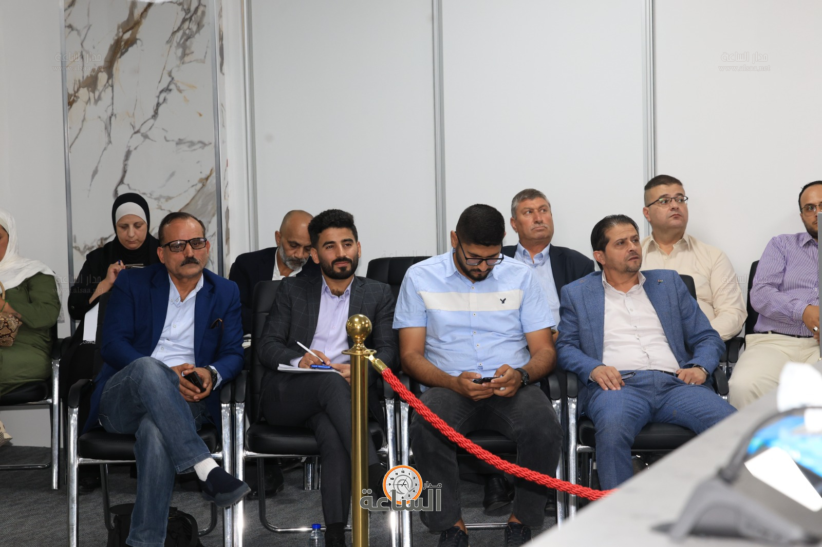 Madar Al-Saa Images 0.44539544346004434