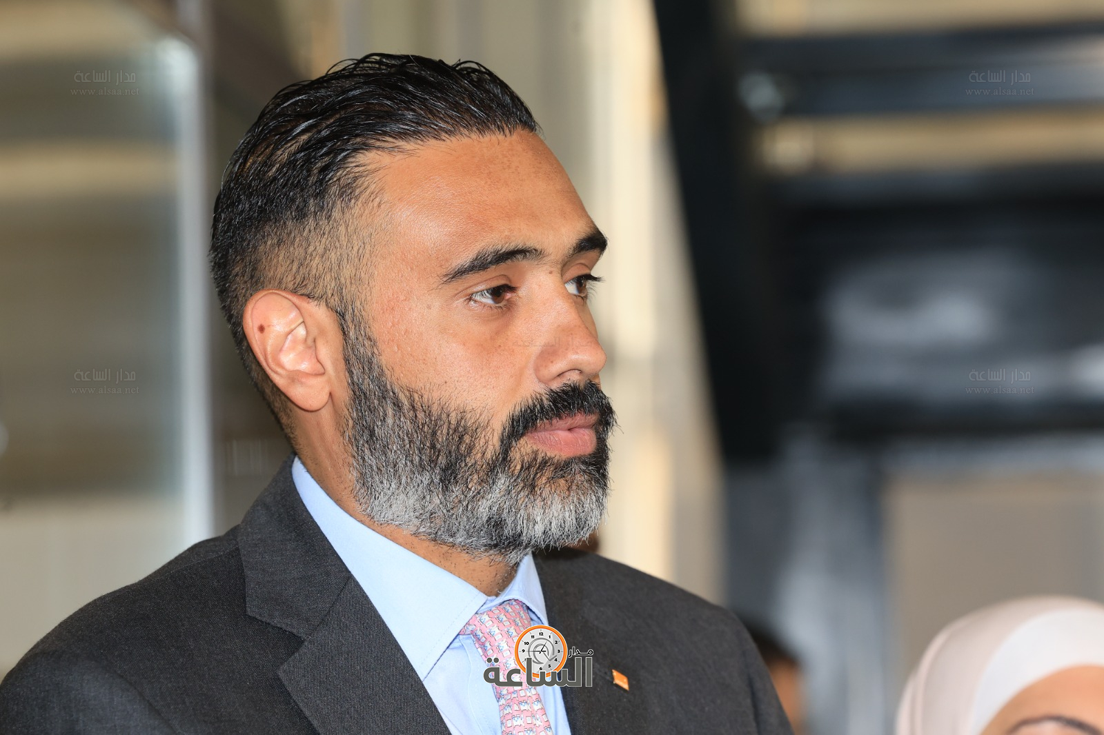 Madar Al-Saa Images 0.44009628448770965