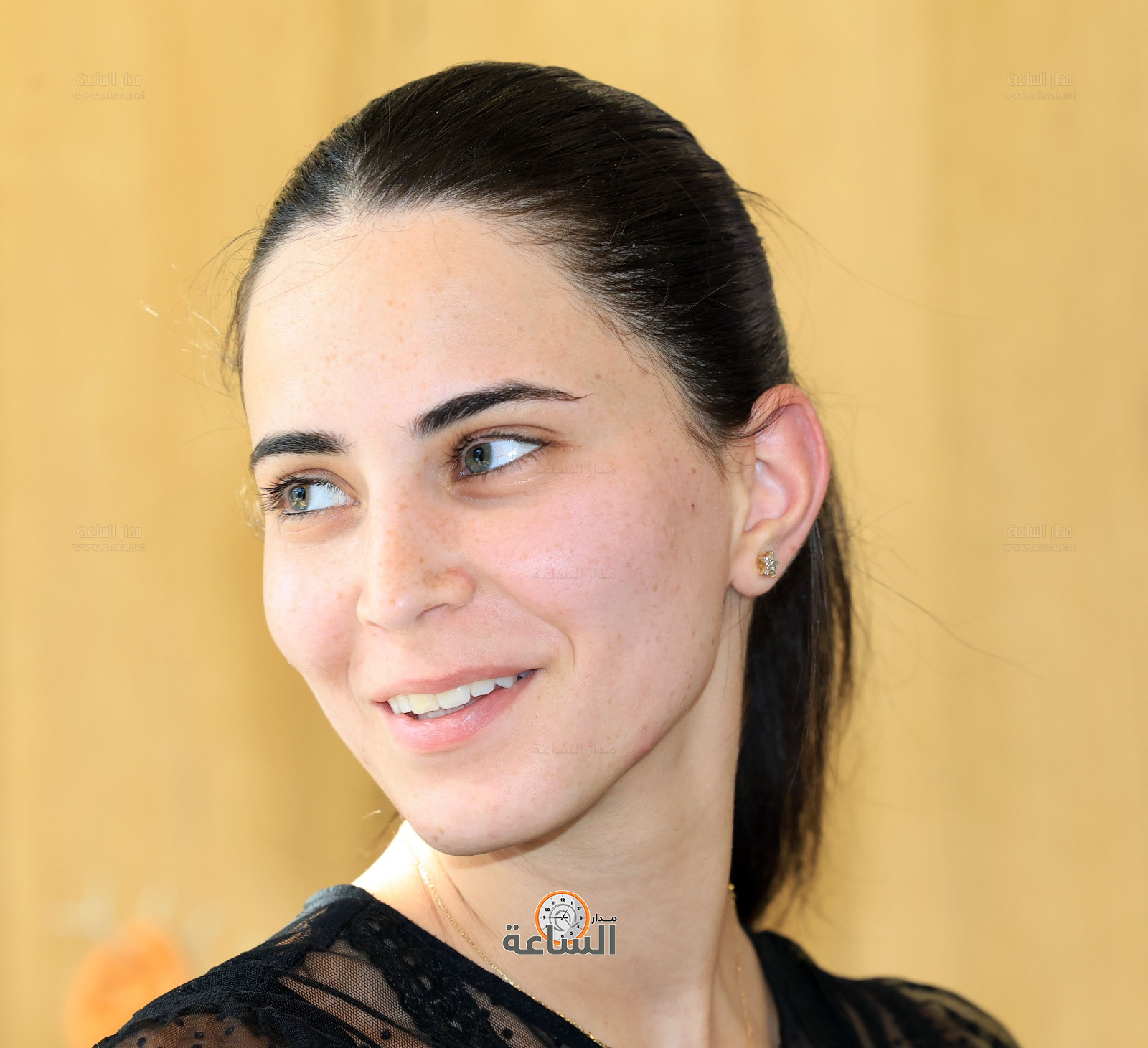 Madar Al-Saa Images 0.13198440592734162