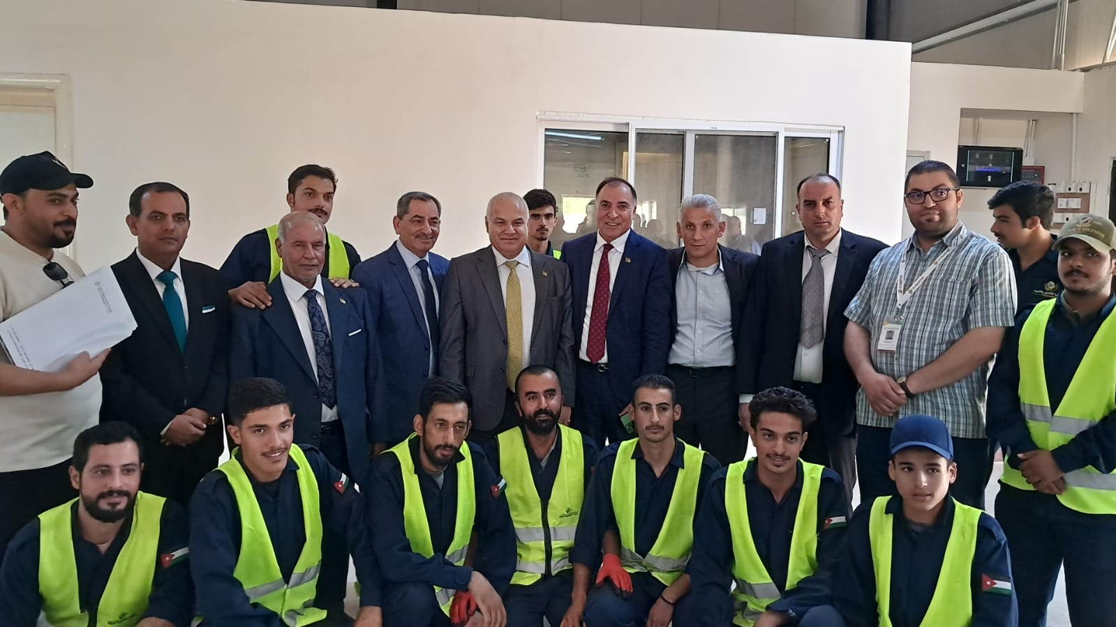 Madar Al-Saa Images 0.44829305903083594