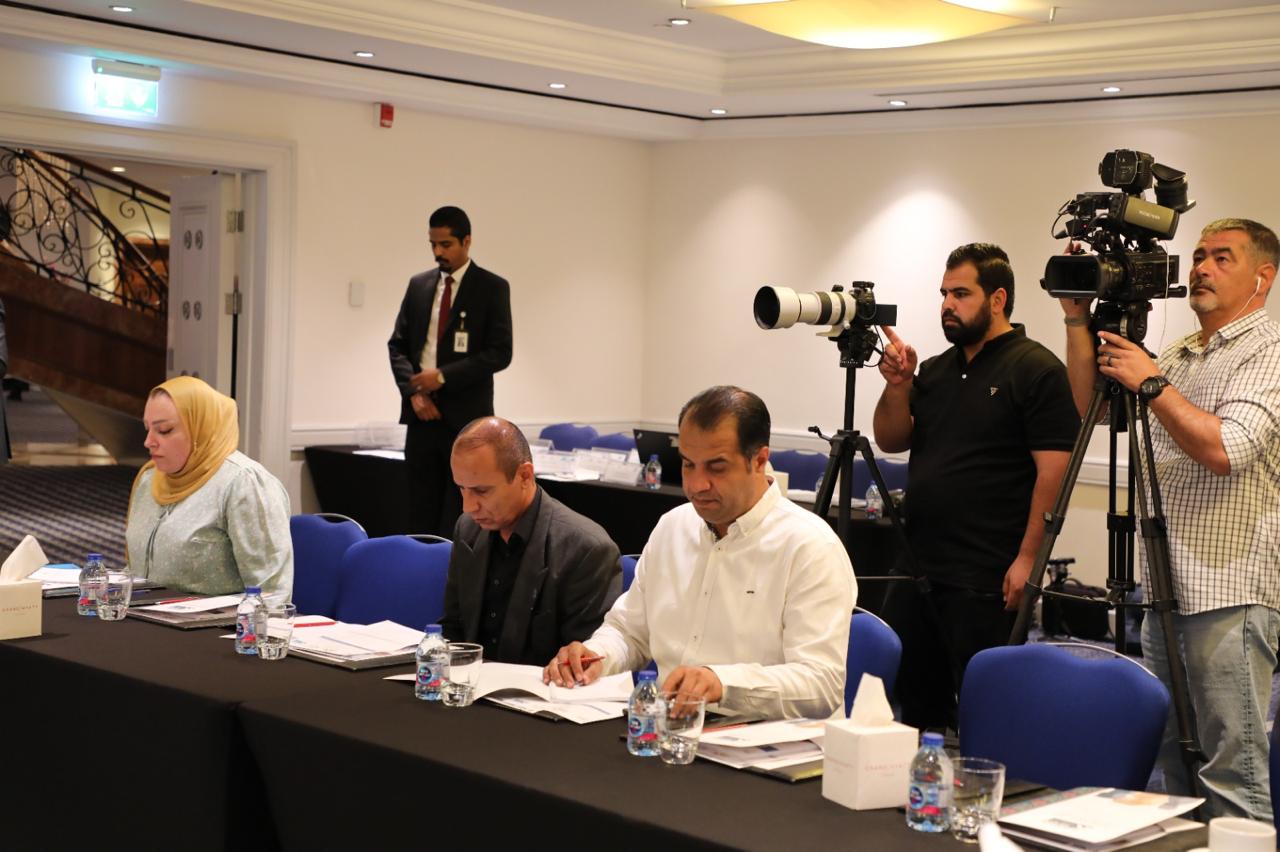 Madar Al-Saa Images 0.005036397609595955