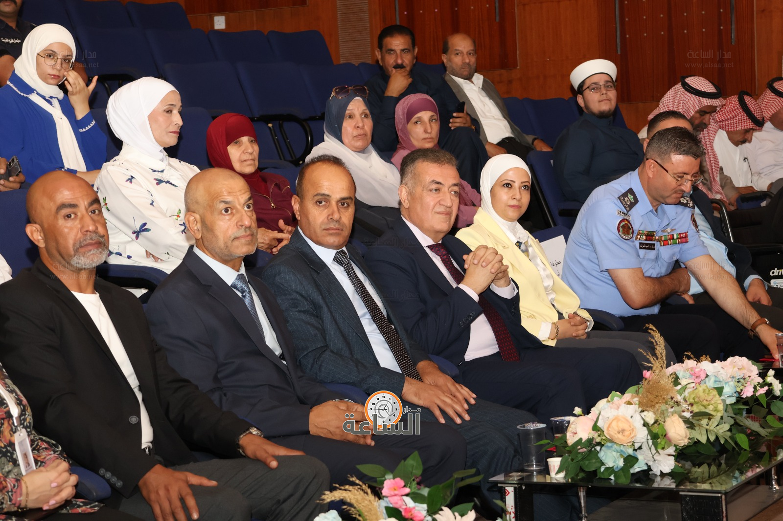 Madar Al-Saa Images 0.8478856477457147