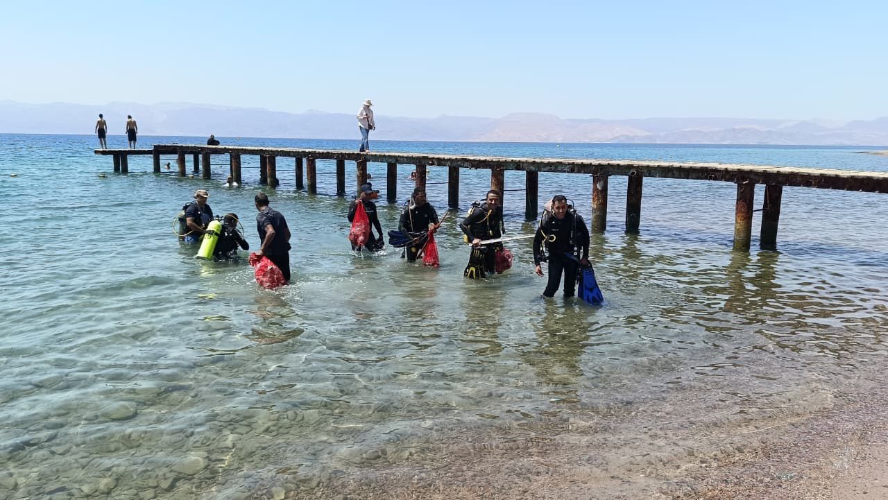 Madar Al-Saa Images 0.36663000205582386