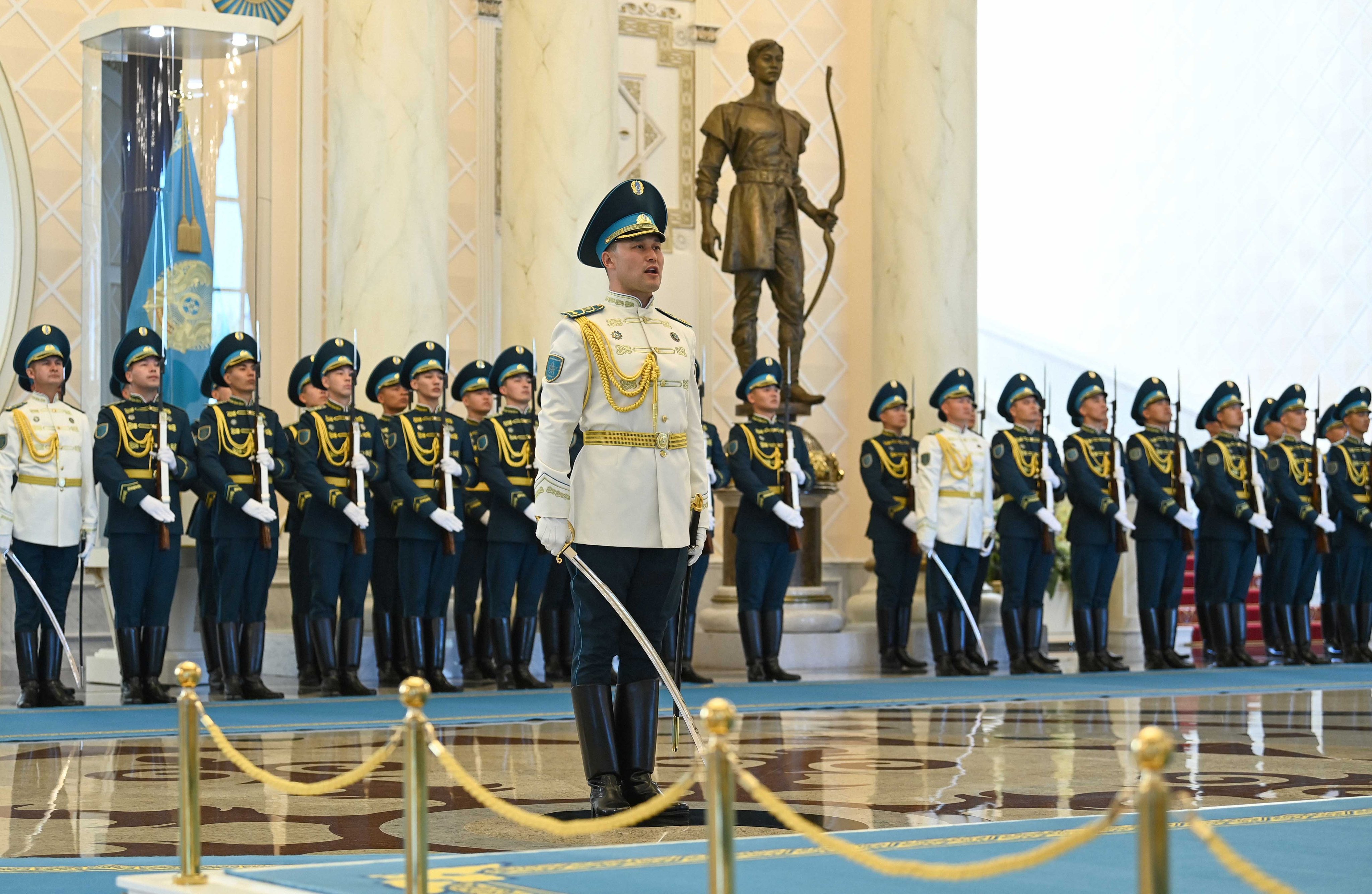 Madar Al-Saa Images 0.9080783308527574