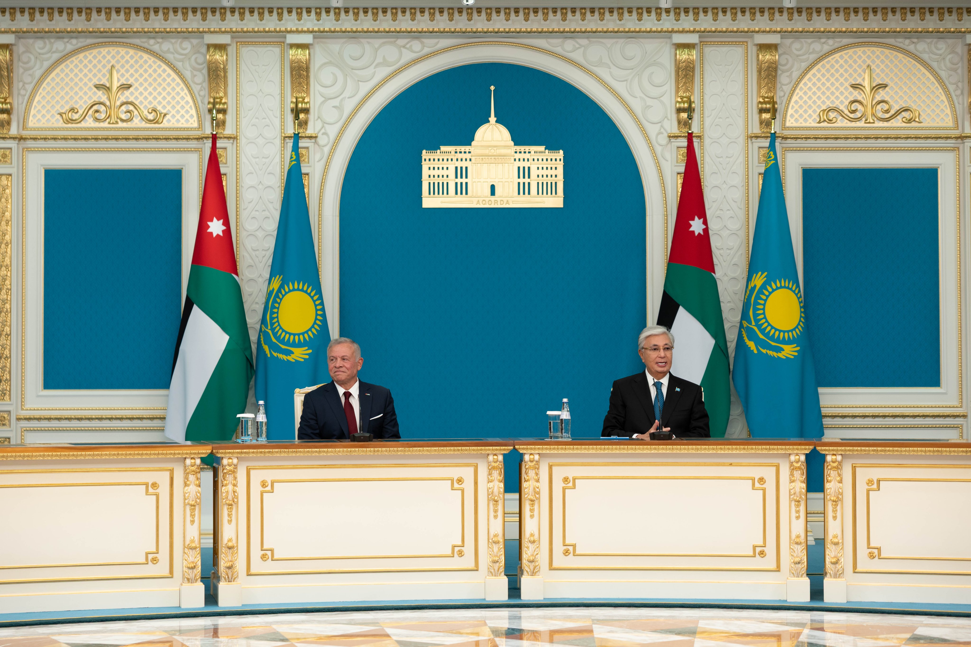 Madar Al-Saa Images 0.6377300854660838