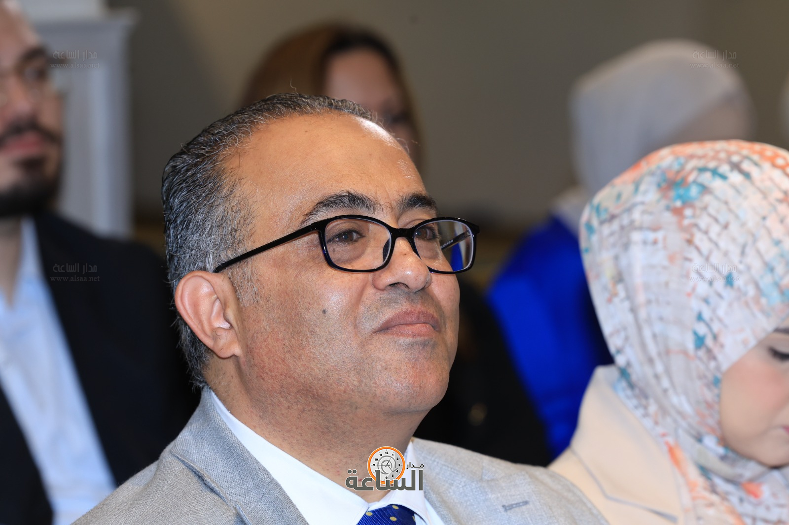 Madar Al-Saa Images 0.6009652201794637