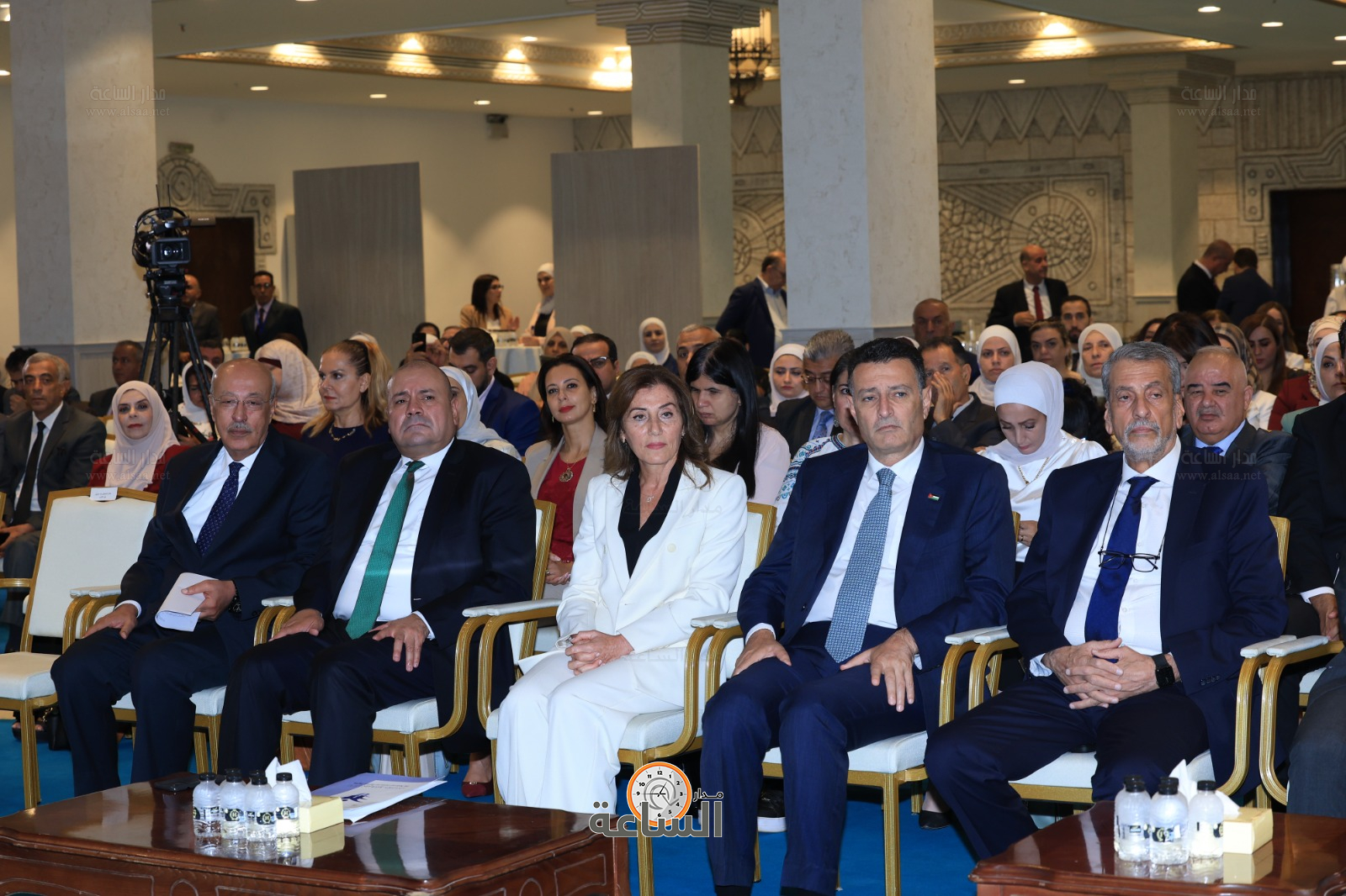 Madar Al-Saa Images 0.2916516820229412