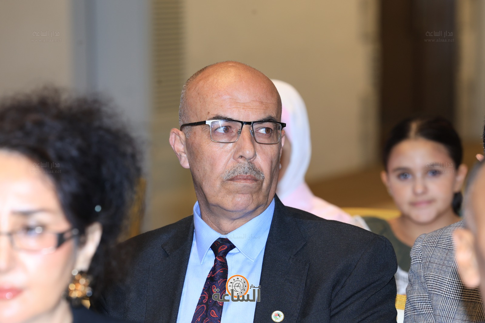 Madar Al-Saa Images 0.9429170521509831